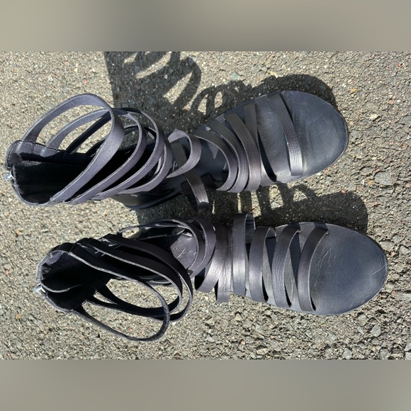 Lucia Gladiator Sandals - Picture 8 of 9